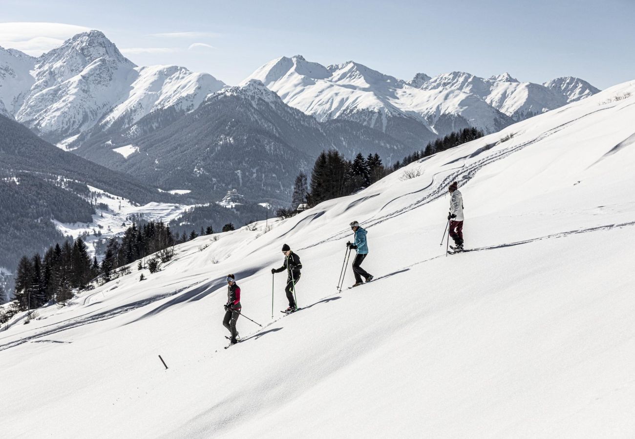 Aparthotel in Scuol - Plavna Serviced Apartment #922 Nord